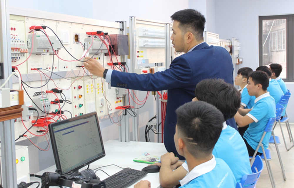 Doanh nghiệp ngày càng ưa thích sinh viên trường nghề bởi khả năng bắt nhịp công việc nhanh, kỹ năng tốt.