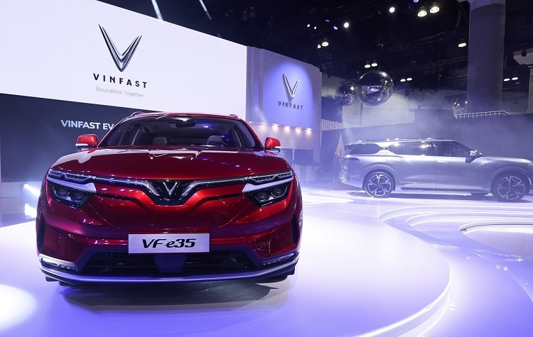 Bộ đôi xe điện mà VinFast mang tới LA Auto Show cùng được thiết kế với dự kiến đạt tiêu chuẩn an toàn cao nhất - mức 5 sao của NHTSA (Mỹ) EURO NCAP (châu Âu) và ASEAN NCAP.