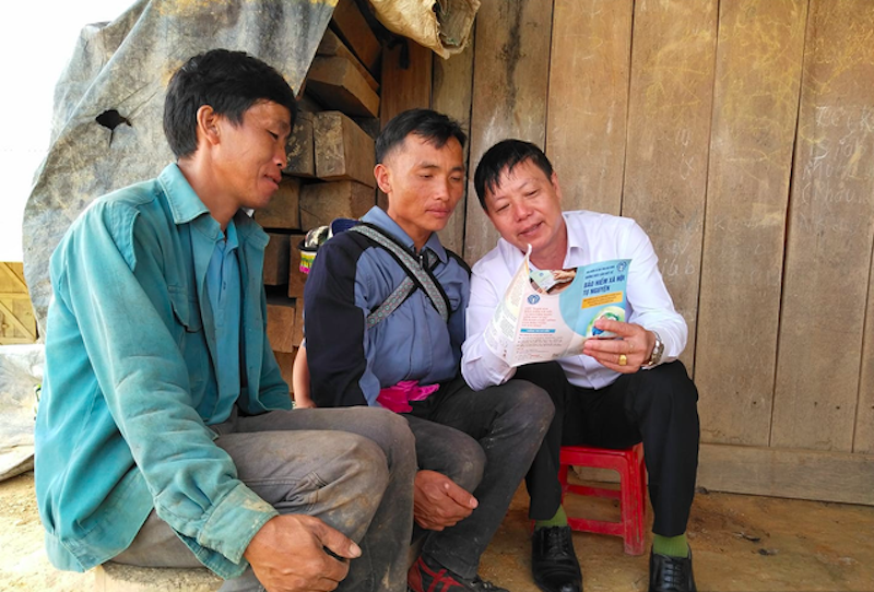 Tuyên truyền chính sách BHXH tự nguyện cho người lao động.