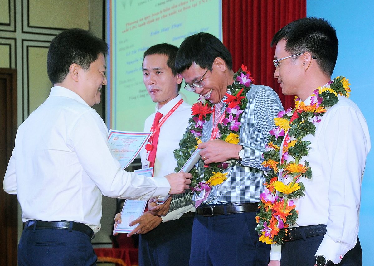 Trong giai đoạn 2015-2020, NLĐ toàn Tổng công ty đã đóng góp hơn 400 SK cấp cơ sở, trong đó 87 SK được Hội đồng KHCN TCT công nhận khen thưởng, 35 SK được PVN công nhận và cấp bằng khen, 4 SK nhận được giải thưởng Vifotech….