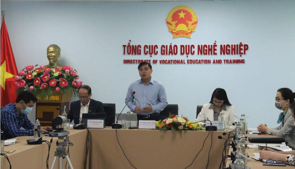TS Phạm Vũ Quốc Bình cho biết việc đào tạo nghề trực tuyến hiện vẫn còn mang tính chất một chiều.