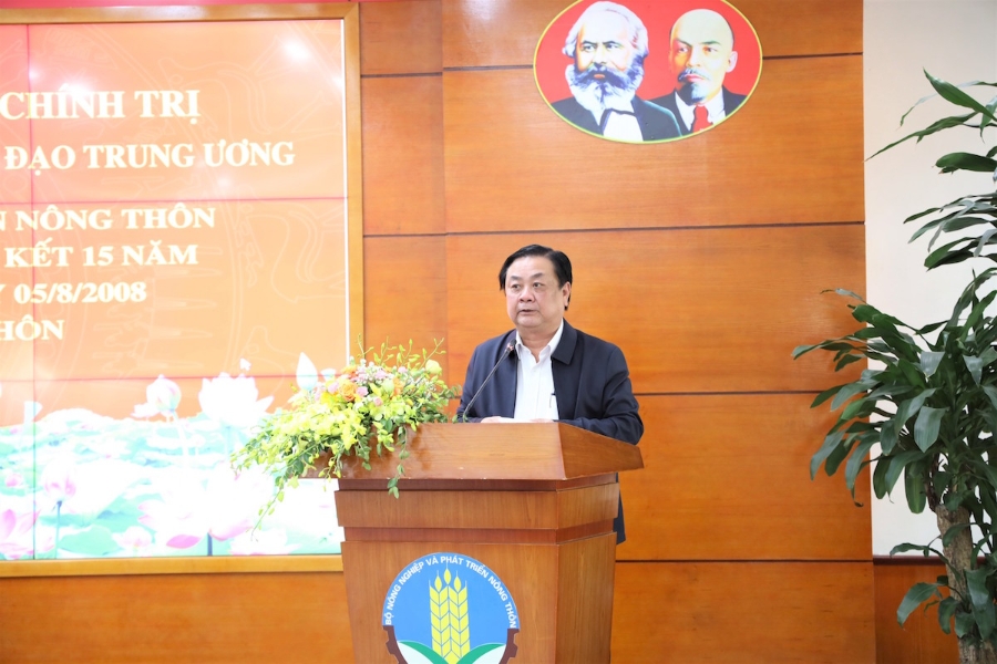 Ông Lê Minh Hoan, Ủy viên Trung ương Đảng, Bộ trưởng Bộ NN&PTNT.