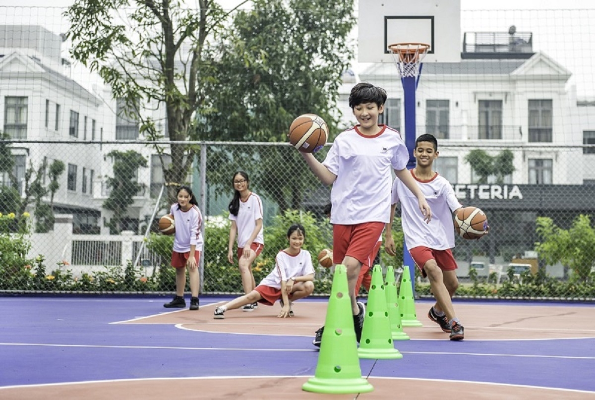 Cư dân nhí tại The Sakura đều được đi học gần nhà.