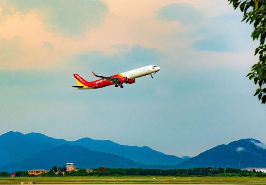Vinpearl hợp tác Vietjet mở ưu đãi khủng “Festive Sale 12.12”.