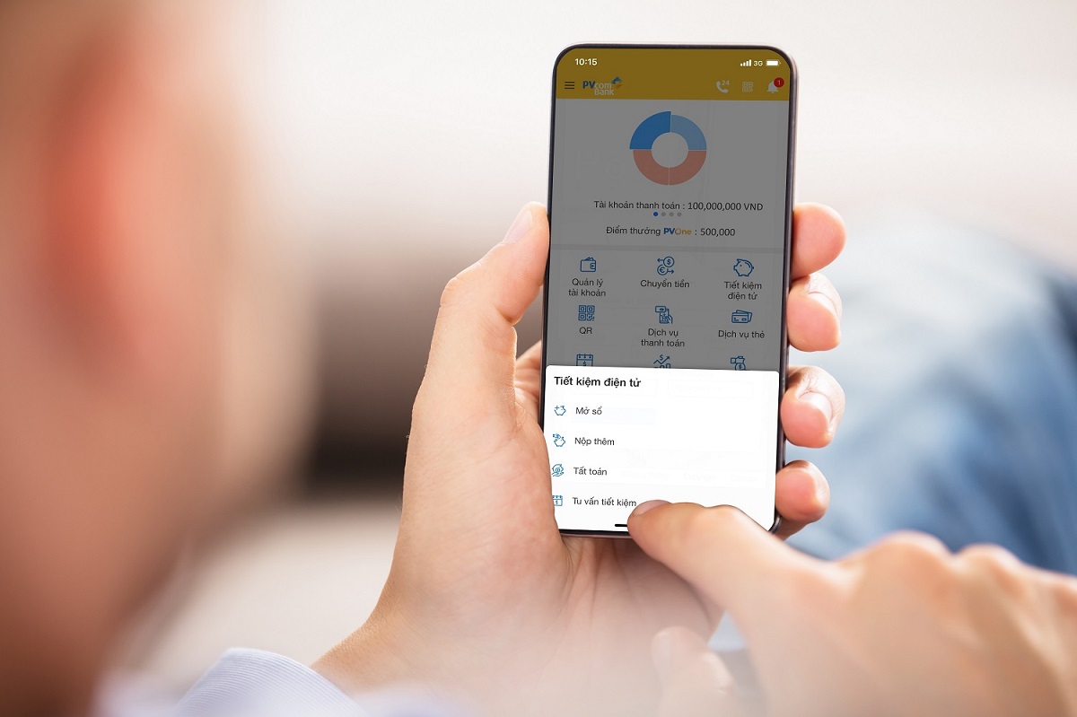 Gửi tiết kiệm online, khách hàng được cộng thêm tới 0.4%/năm vào lãi suất.