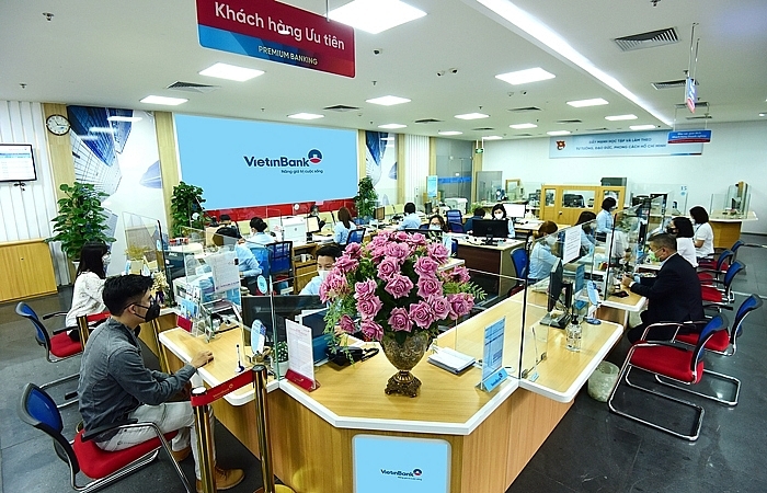 Để đáp ứng nguồn vốn cho doanh nghiệp, các ngân hàng đang triển khai nhiều chương trình cho vay với lãi suất thấp. (Ảnh: Int)