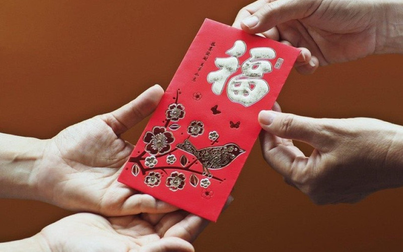 Tục lì xì đầu năm có nhiều thay đổi và cập nhật theo xu hướng mới cực dễ thương trong năm Nhâm Dần 2022.