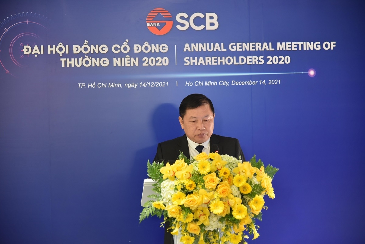 Ông Bùi Anh Dũng - CTHĐQT SCB trình Đại hội Báo cáo của Hội đồng Quản trị năm 2020 và định hướng công tác quản trị năm 2021.