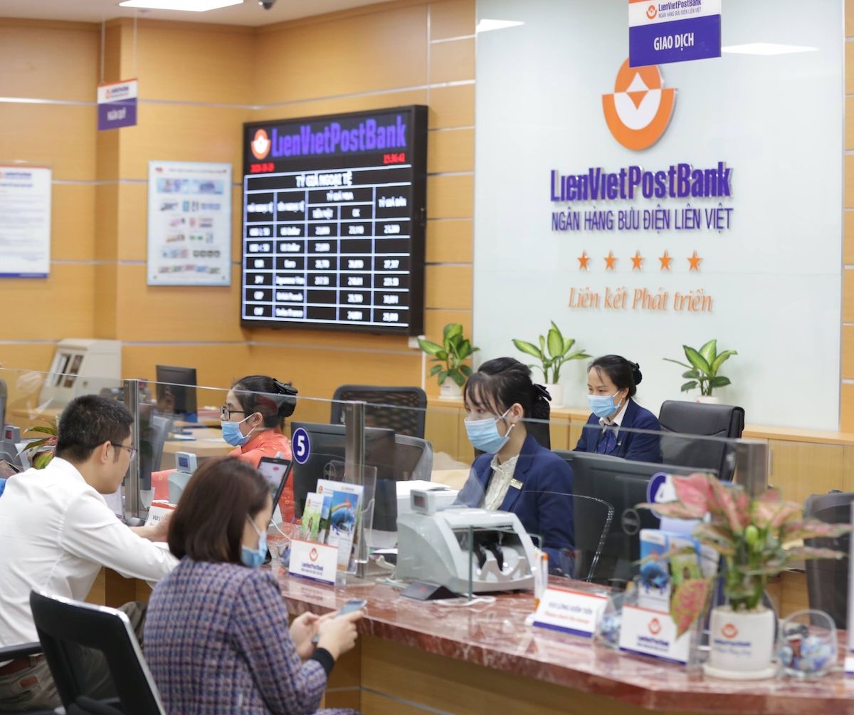 LienVietPostBank vừa có quyết định triển khai phương án phát hành 35 triệu cổ phiếu ESOP.