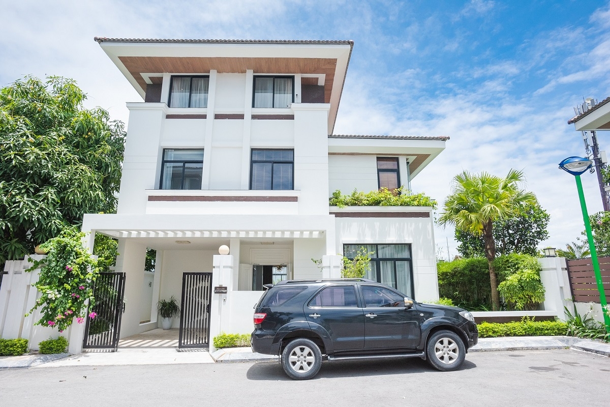 FLC Grand Villa Halong là một trong số ít dự án biệt thự đồi có phong cách nghỉ dưỡng, du lịch golf tại gia.