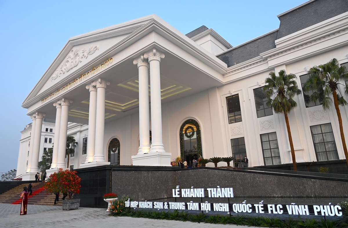 Tổ hợp Khách sạn & Trung tâm Hội nghị Quốc tế FLC Vĩnh Phúc.
