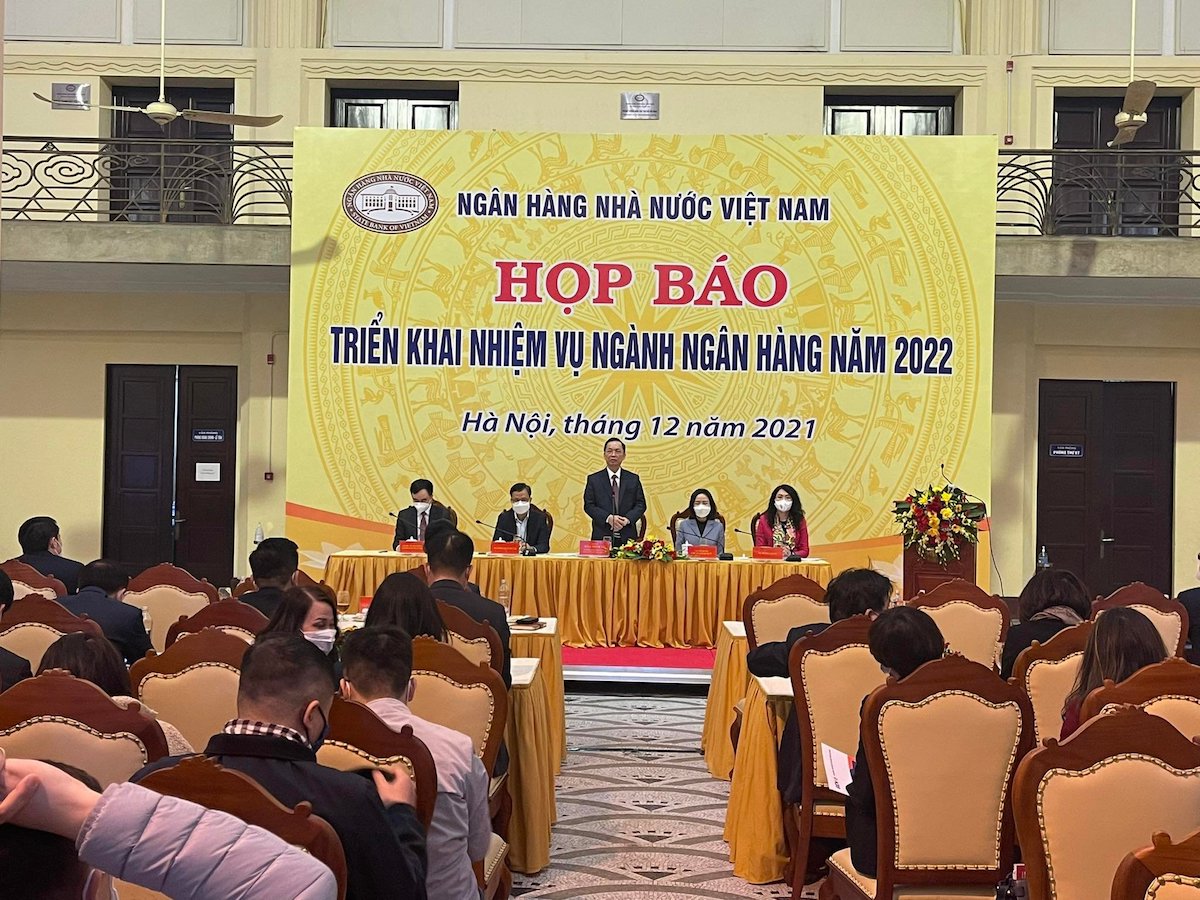 Toàn cảnh buổi họp báo.