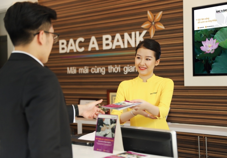 Khách hàng của BAC A BANK dễ dàng tiếp cận danh mục sản phẩm bảo hiểm đa dạng của MIC ngay tại 146 Chi nhánh/ Phòng giao dịch trên toàn quốc.