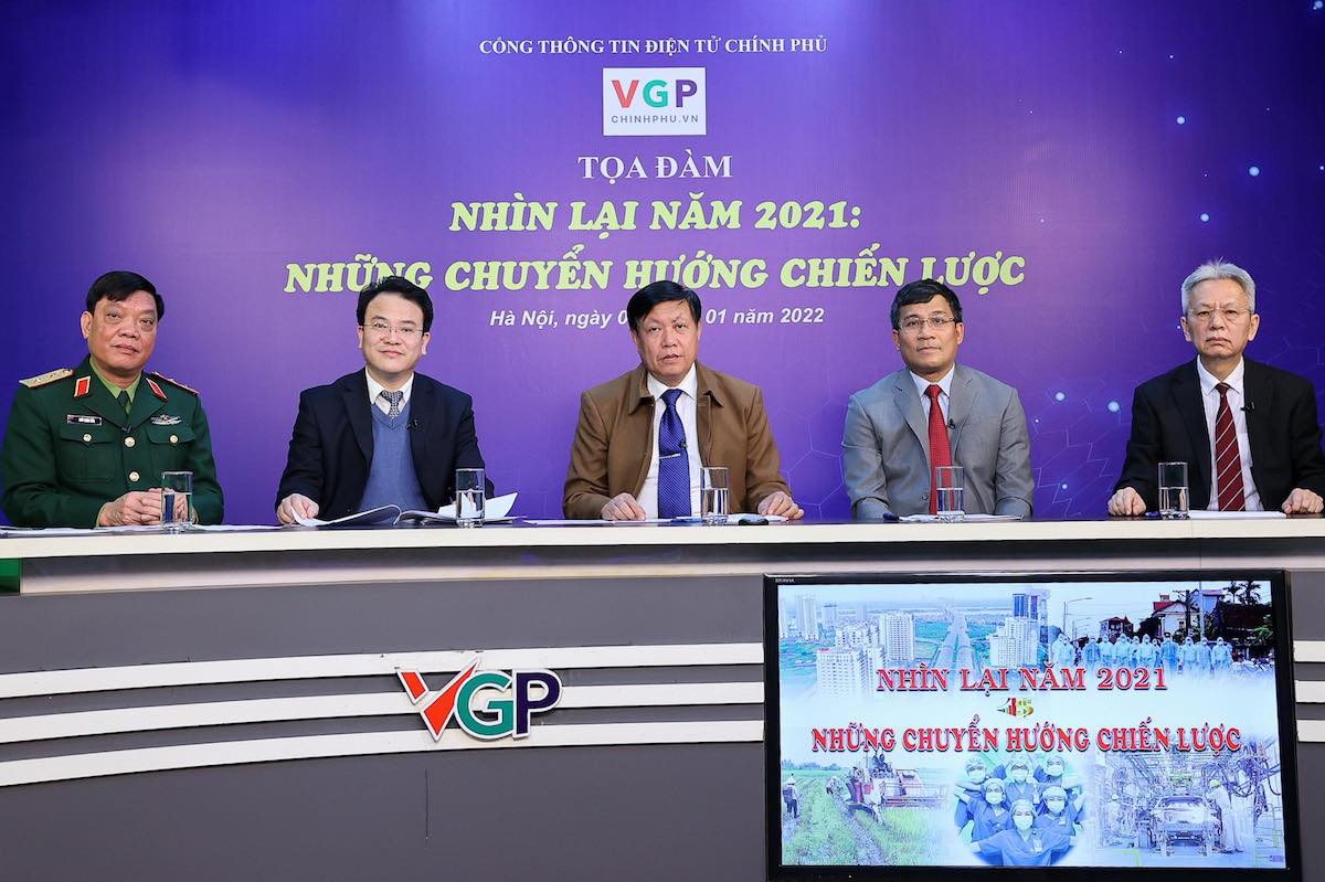 Tọa đàm Nhìn lại 2021 - những chuyển hướng chiến lược, được tổ chức ngày 4/1.