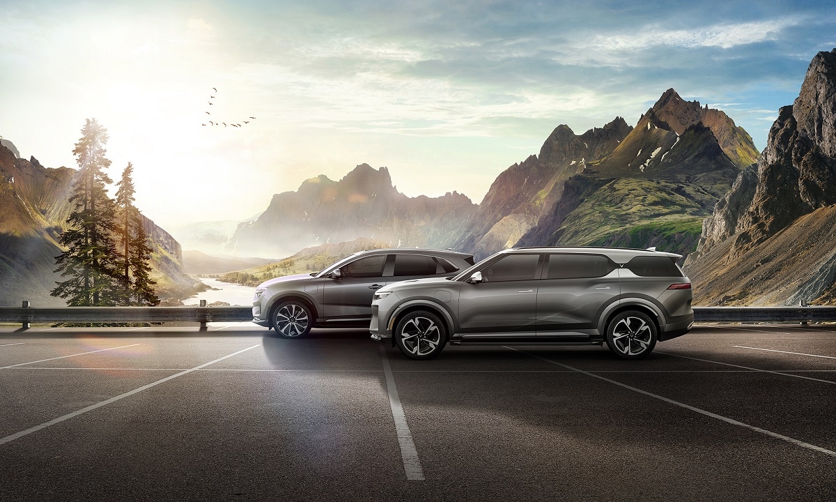 VinFast công bố sẽ nhận đặt hàng trước các mẫu xe điện VF e35 và VF e36 từ 5/1/2022.