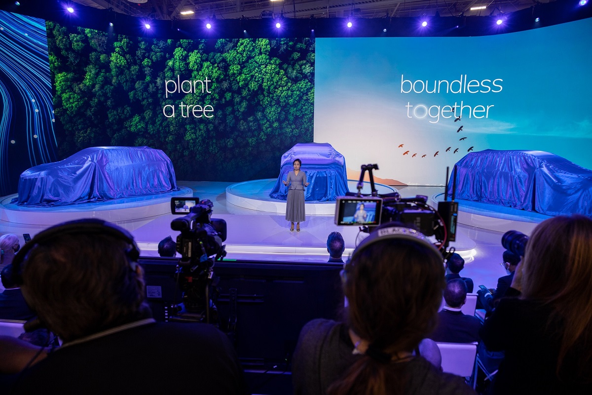 VinFast công bố chiến lược phát triển mới và dải sản phẩm xe điện hoàn thiện, phủ đủ 5 phân khúc.