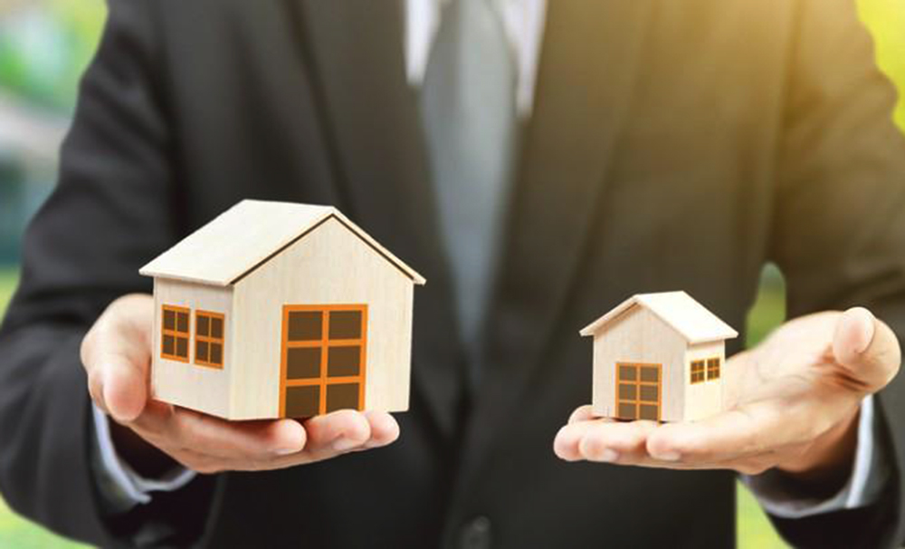 Nếu không được kiểm soát, giấc mơ có nhà đang ngày càng xa tầm tay người lao động vì giá đang liên tục nhân lên (Ảnh LM).