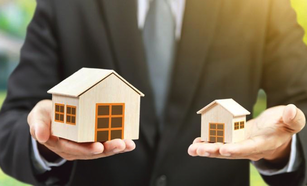 Nếu không được kiểm soát, giấc mơ có nhà đang ngày càng xa tầm tay người lao động vì giá đang liên tục nhân lên (Ảnh LM).