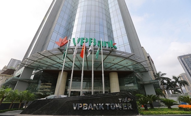 Ngân hàng mẹ VPBank đã có một sự bứt phá mạnh mẽ khi lợi nhuận trước thuế từ hoạt động kinh doanh cốt lõi tăng 50.6%, đạt gần 14.011 tỷ đồng trong năm 2021.