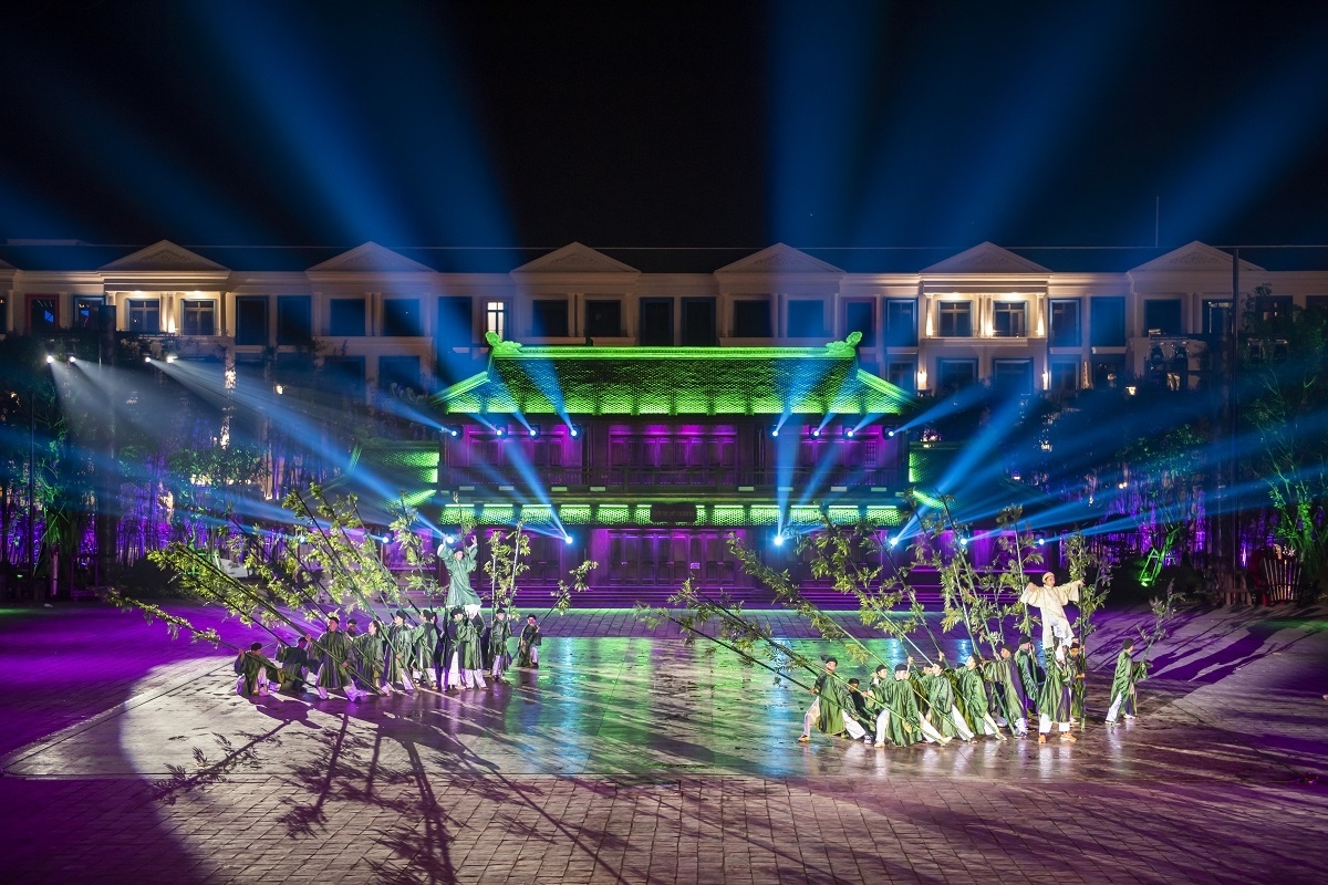 Phú Quốc United Center có quy mô lên đến hơn 1.000ha, được thiết kế đặc biệt để hòa trộn nhuần nhuyễn giữa các nét đẹp đặc sắc của Việt Nam và thế giới.