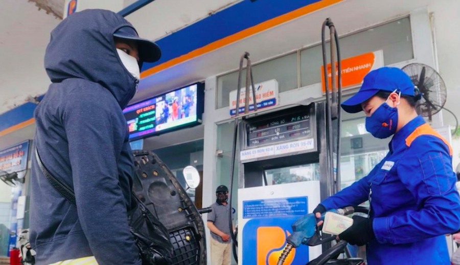 Dự báo giá xăng dầu có thể tăng mạnh vào ngày mai 11/2.