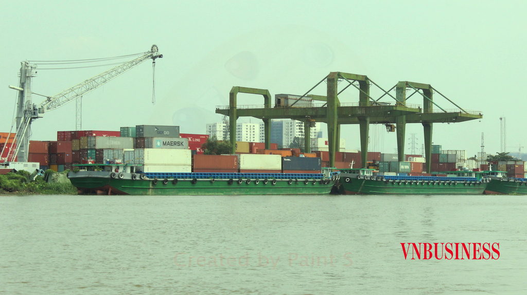 Hoạt động xuất nhập khẩu cần tiếp tục cải thiện khâu thủ tục bằng những hành động cụ thể từ các cơ quan quản lý.