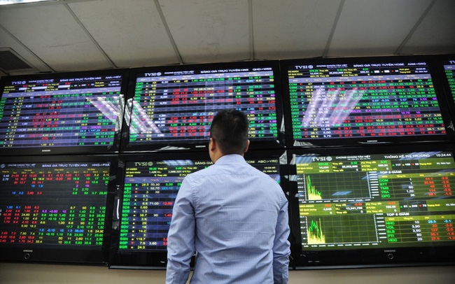 Nhiều chuyên gia cho biết, năm 2022 là thời điểm vàng để các công ty chứng khoán tăng vốn điều lệ. Ảnh Int