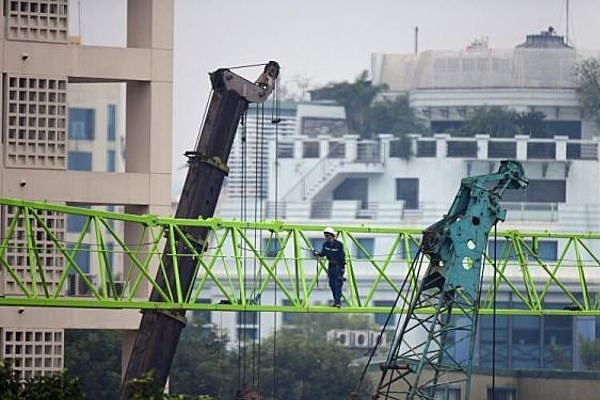 Nhà kinh tế Chua Han Teng cho rằng tầm quan trọng ngày càng tăng của Trung Quốc đối với khu vực sẽ có lợi cho Việt Nam, do tỷ trọng nhập khẩu của Việt Nam từ Trung Quốc ngày càng tăng, đạt mức cao 33% năm 2021. ẢNH: AFP