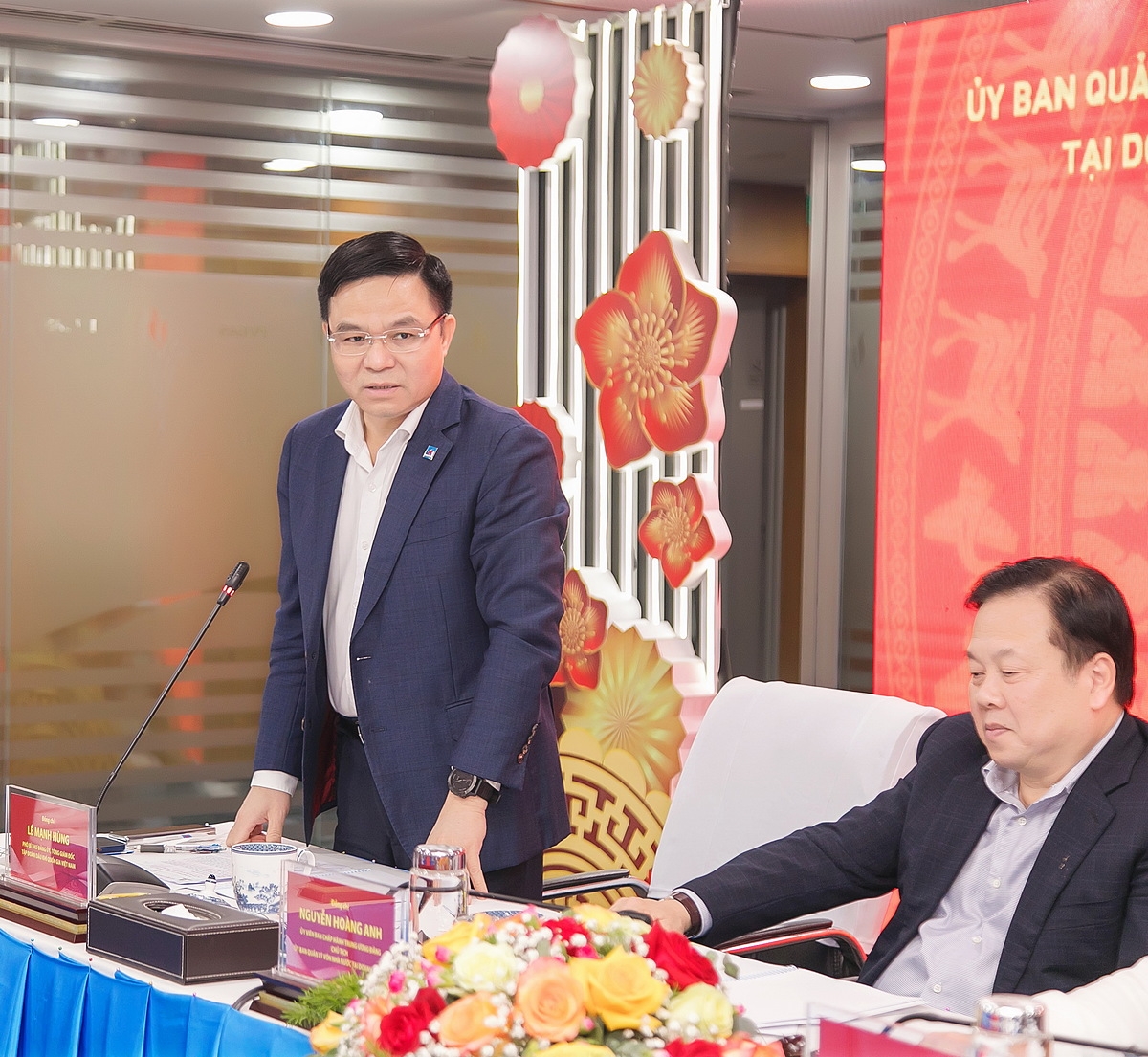 Đồng chí Lê Mạnh Hùng – Phó Bí thư Đảng ủy, Tổng Giám đốc Petrovietnam biểu dương và đánh giá cao kết quả SXKD, công tác quản trị, công tác xây dựng Đảng tại PV GAS.