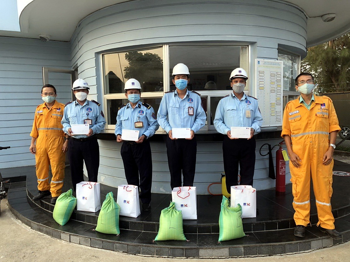 KĐN quan tâm, hỗ trợ các lực lượng bảo vệ, trực Tết tại các công trình khí.