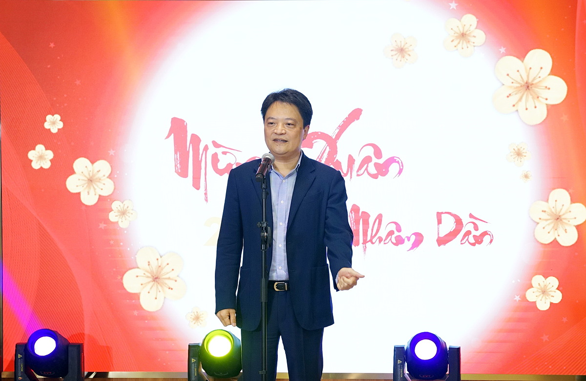 Đồng chí Hoàng Văn Quang – Thành viên Hội đồng quản trị, Tổng Giám đốc PV GAS tuyên bố Lễ Ra Quân triển khai kế hoạch sản xuất kinh doanh năm 2022.