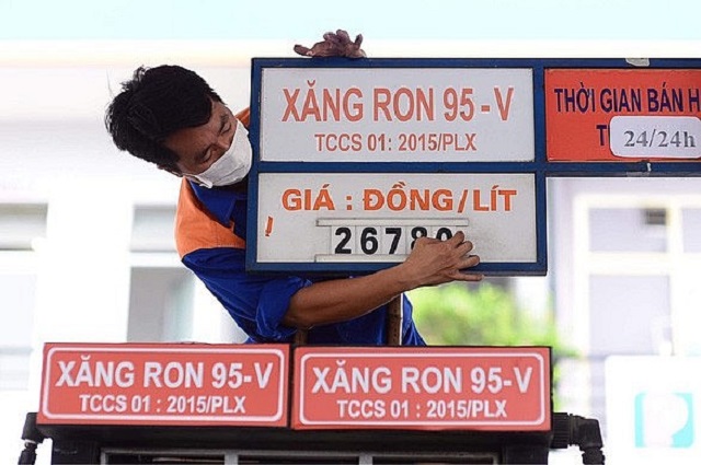 Xăng RON 95-V đã có mặt tại một số trạm xăng, chưa đủ bao phủ trên toàn quốc.