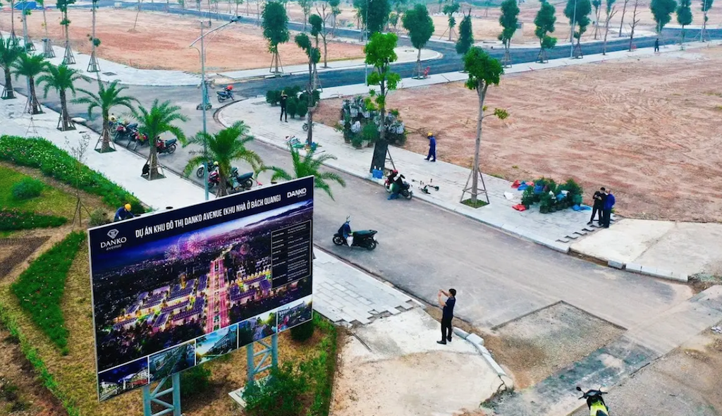 Bộ Xây dựng vừa đề nghị UBND tỉnh Thái Nguyên rà soát các văn bản pháp lý của dự án Danko Avenue, đang cho thấy những góc khuất rất cần được làm rõ.