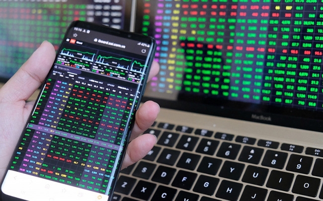 VN-Index tăng lên 1.505,33 điểm. (Ảnh: Int)