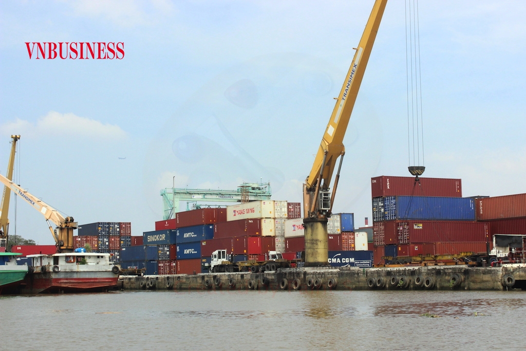 Việc lựa chọn phương thức XK nông sản theo giá FOB tuy giúp giảm thiểu rủi ro nhưng cũng phản ánh những hạn chế về năng lực của DN Việt.