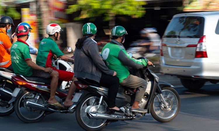 Tăng cước xe công nghệ và câu chuyện lợi bất cập hại