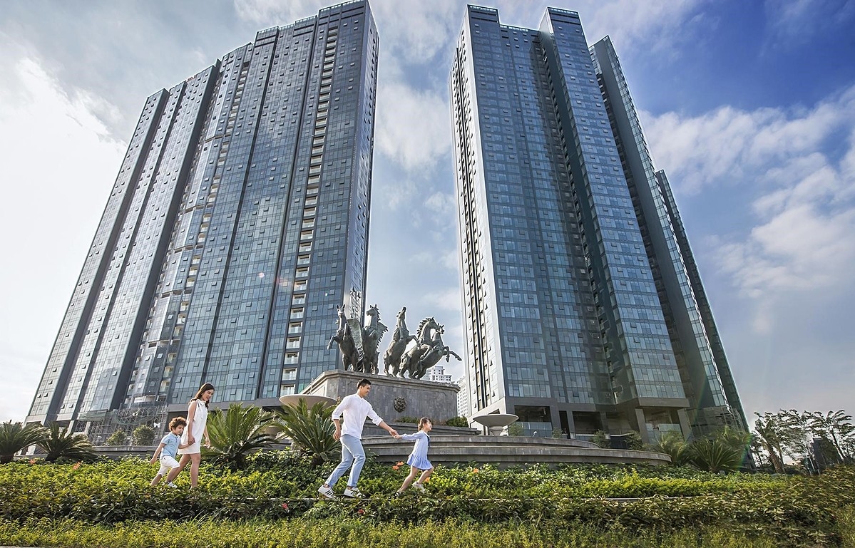 Sunshine City nổi bật với khu căn hộ đẳng cấp và sang trọng, môi trường sống gắn liền với không gian xanh rộng lớn.