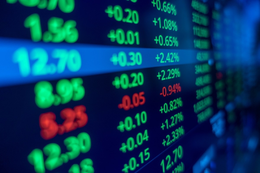 VN-Index tăng 8,83 điểm, tương đương 0,59%, lên 1.503,78 điểm.