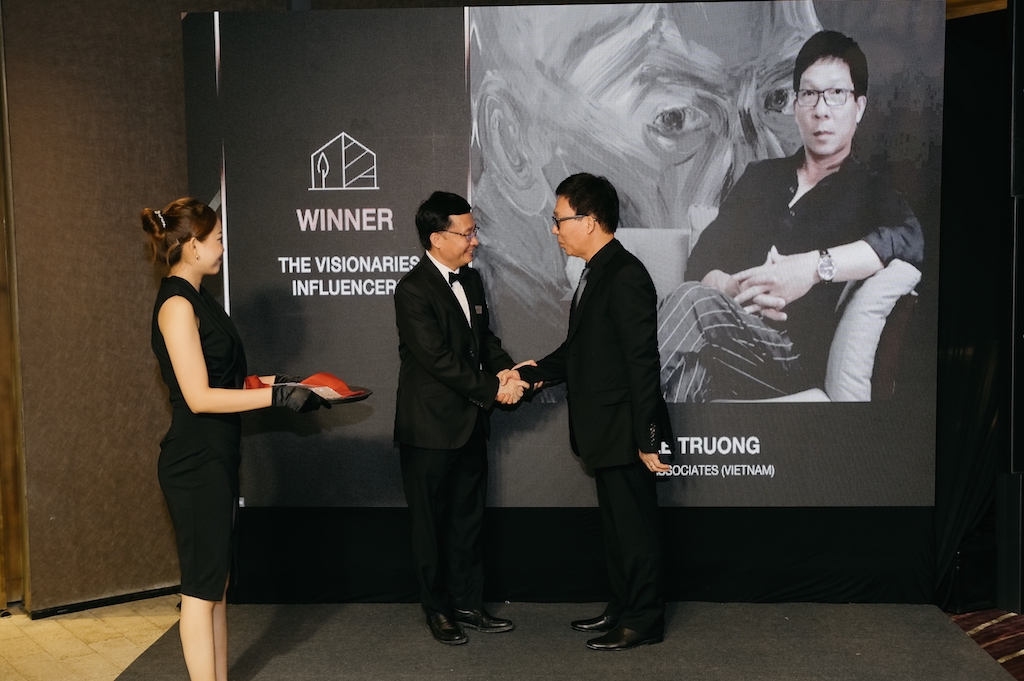 Kiến trúc sư Lê Trương của TT-Associates (Việt Nam) đã đạt danh hiệu Cá nhân có tầm ảnh hưởng tại Giải thưởng KBDA 2021.