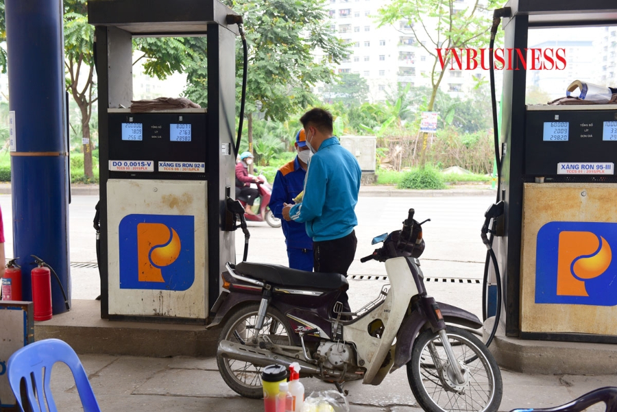 Nguồn cung xăng dầu trong quý II sẽ phụ thuộc lớn vào nhập khẩu.