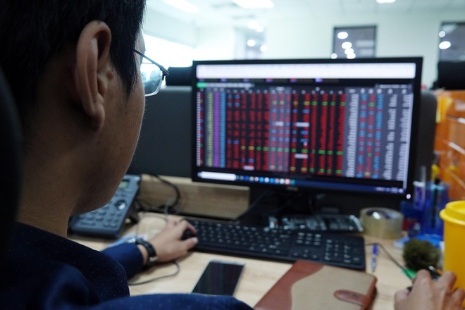 Chốt phiên ngày 5/4, VN-Index giảm 4,67 điểm xuống 1.520,03 điểm. (Ảnh: Int)