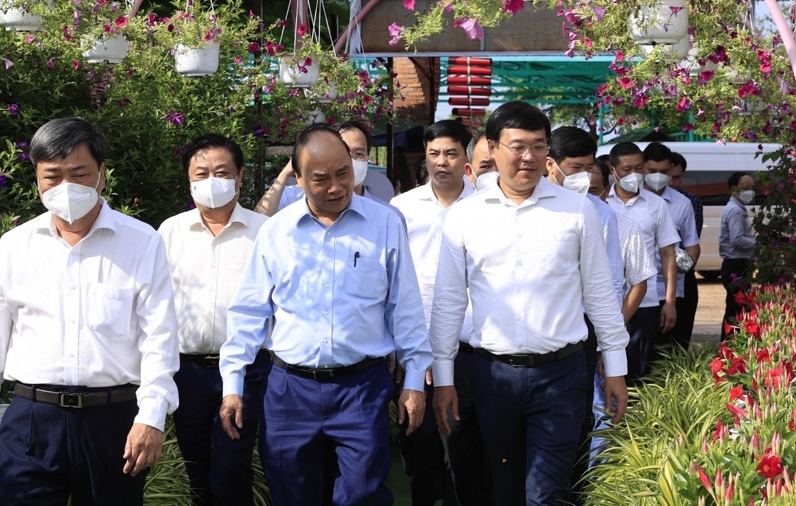 Chuyến thăm của Chủ tịch nước Nguyễn Xuân Phúc cho thấy phát triển sản xuất kết hợp du lịch là chìa khóa để HTX nông nghiệp thu hút sự quan tâm, tạo sức lan tỏa, khẳng định giá trị.