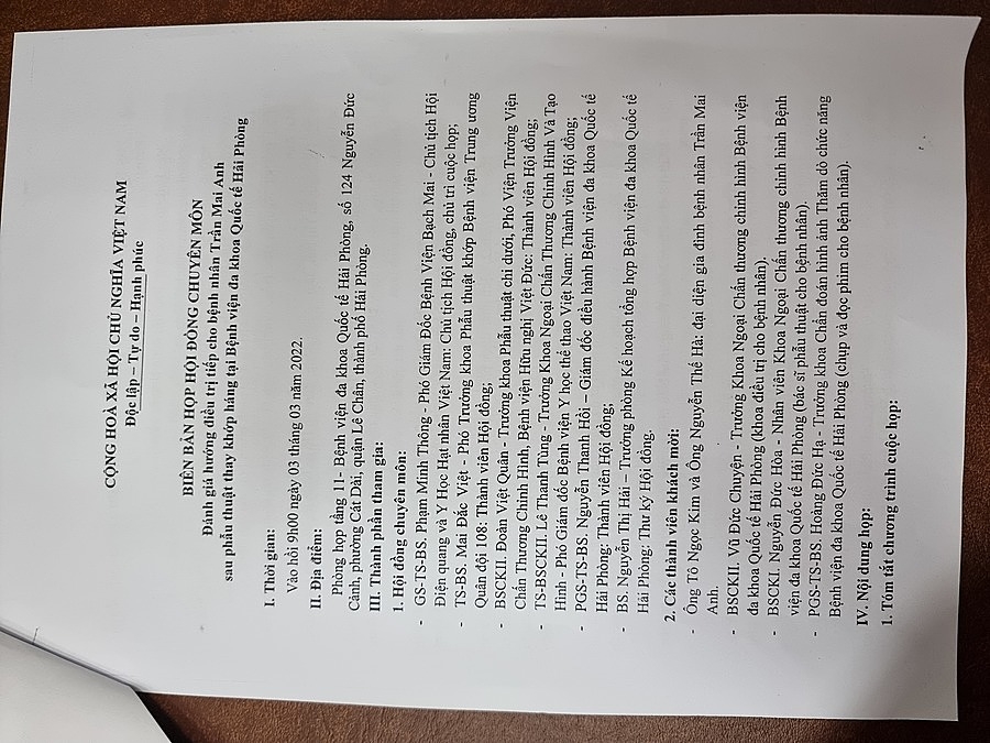 Biên bản của Hội đồng chuyên môn, với sự tham gia của nhiều chuyên gia đầu ngành xương khớp.