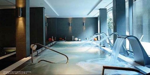 Hồ Jacuzzi Spa bốn mùa phong cách khách sạn, resort 5* (ảnh minh hoạ).