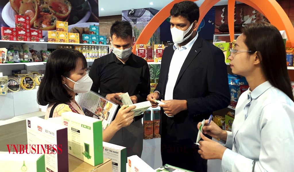 Để đưa đặc sản Việt vươn xa đòi hỏi các DN, HTX cần chủ động tìm kiếm và tiếp cận khách hàng quốc tế.