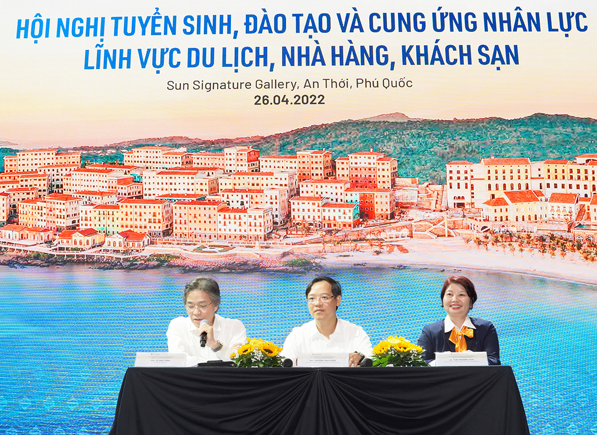 Đào tạo tại các cơ sở giáo dục nghề nghiệp giúp cung ứng nguồn nhân lực lao động có tay nghề để tham gia vào thị trường lao động, đặc biệt trong lĩnh vực du lịch, khách sạn, nhà hàng khi mở cửa trở lại du lịch.