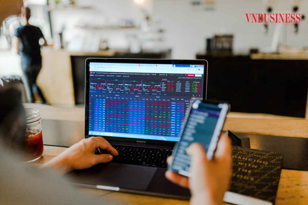 VN-Index đóng cửa tại vùng giá thấp nhất trong 9 tháng qua.