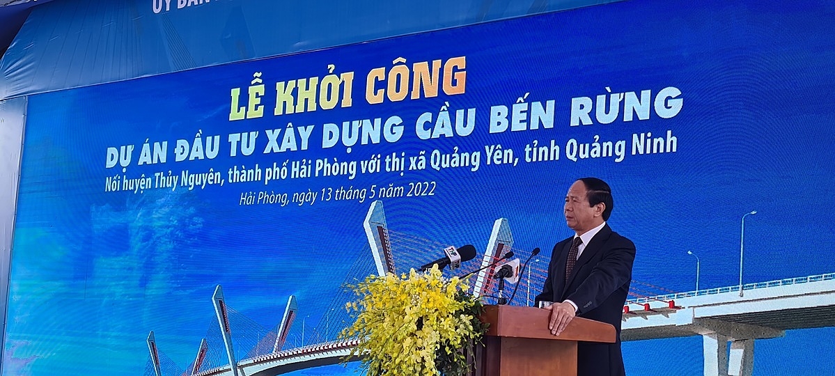 Phó Thủ tướng Lê Văn Thành phát biểu tại buổi lễ.