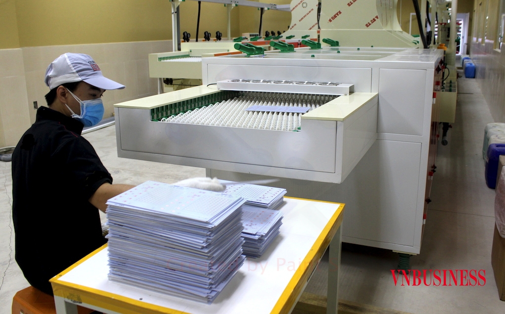 Giá nguyên liệu đầu vào chưa thể sớm hạ nhiệt đang là “bài toán đau đầu” trong việc tìm kiếm lợi nhuận của các DN Việt.