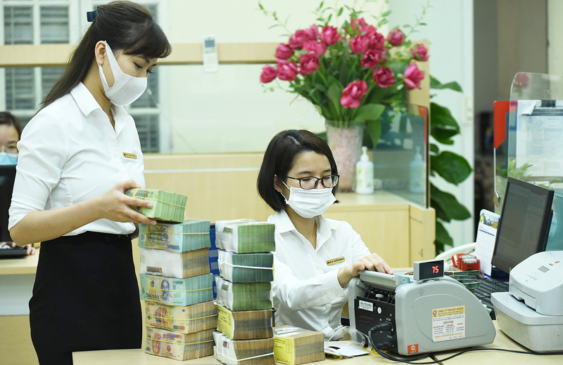 Tổng nợ xấu đối với lĩnh vực bất động sản là 34.700 tỷ đồng, chiếm 18,4% nợ xấu toàn hệ thống; tỷ lệ nợ xấu trong lĩnh vực này là 1,67%.